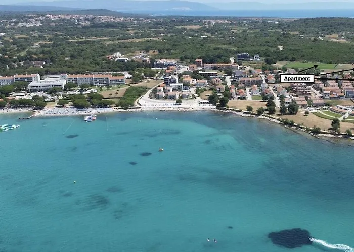 In With Swimming Pool